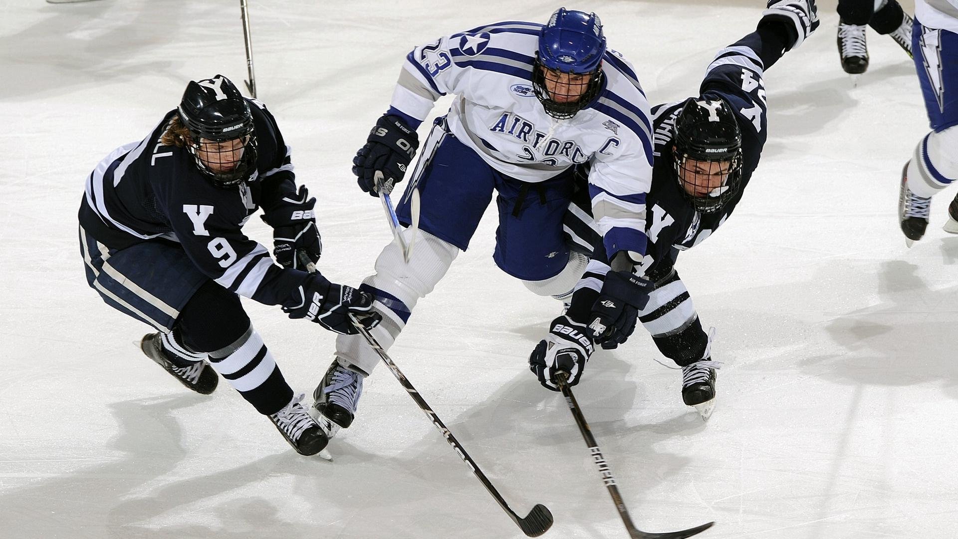 爱游戏娱乐网址-逆境中的“英雄豪杰”——不抛弃不放弃的精神，逆境时不放弃